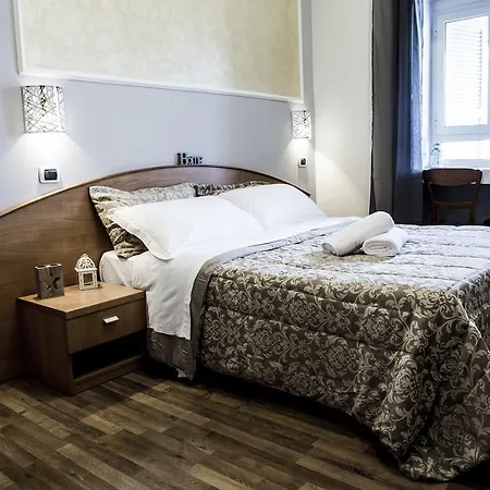 St Peter Bed In Πανσιόν 3*