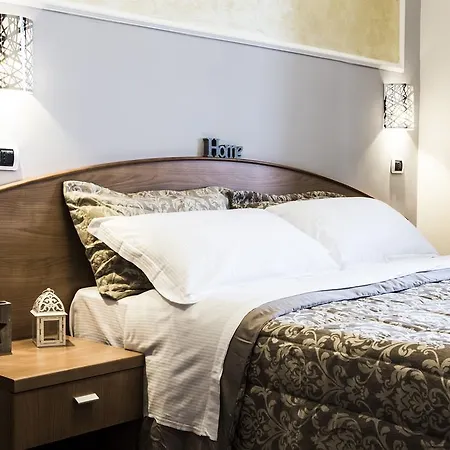 St Peter Bed In 3* Rome